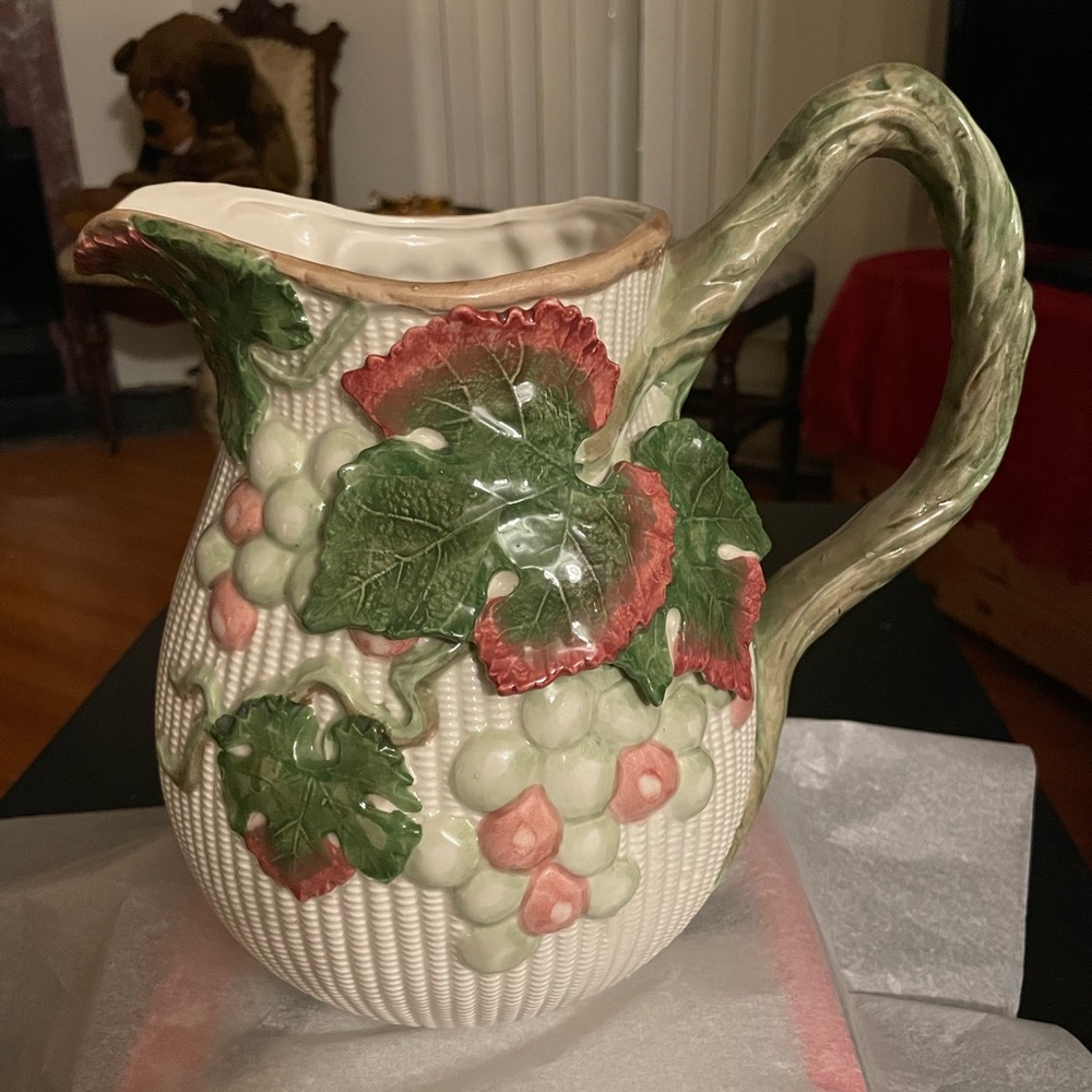 Beautiful Rare Fitz and Floyd 1988 Pitcher